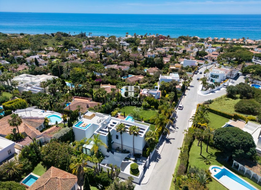 Herverkoop - Villa -
Marbella - East Marbella