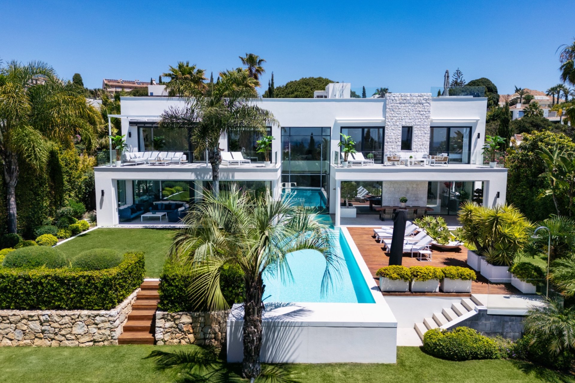 Herverkoop - Villa -
Marbella - East Marbella