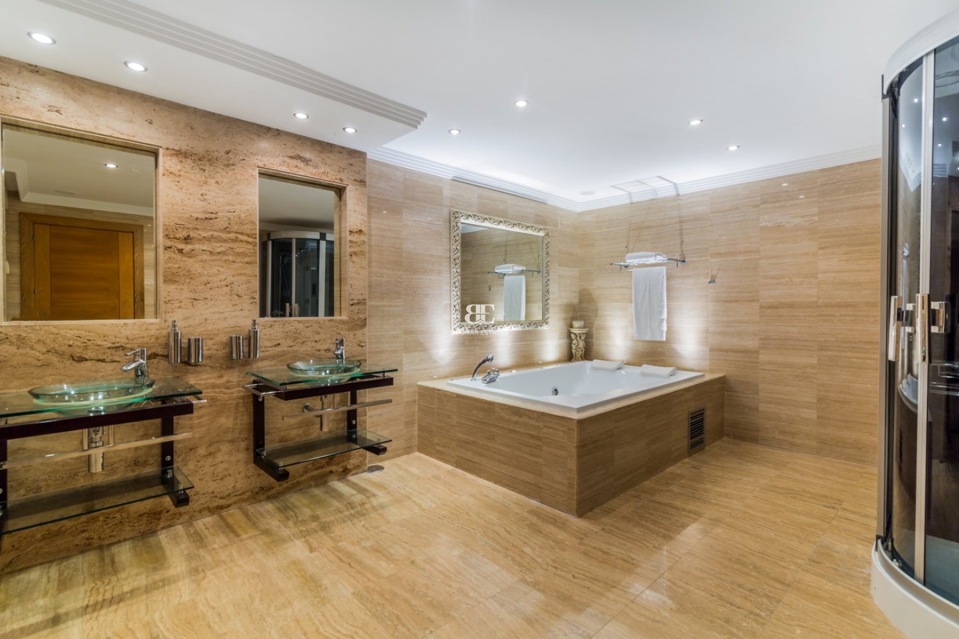 Herverkoop - Villa -
Marbella - Elviria