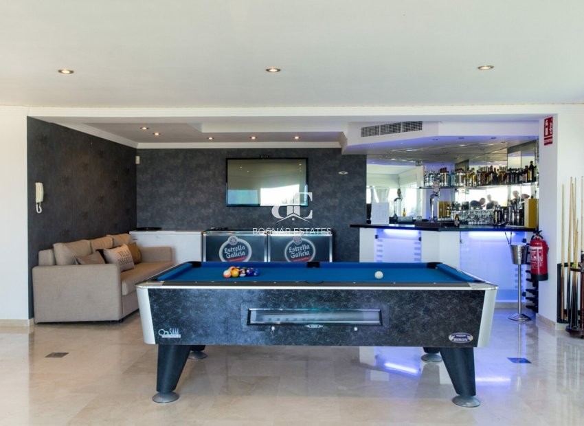 Herverkoop - Villa -
Marbella - Elviria