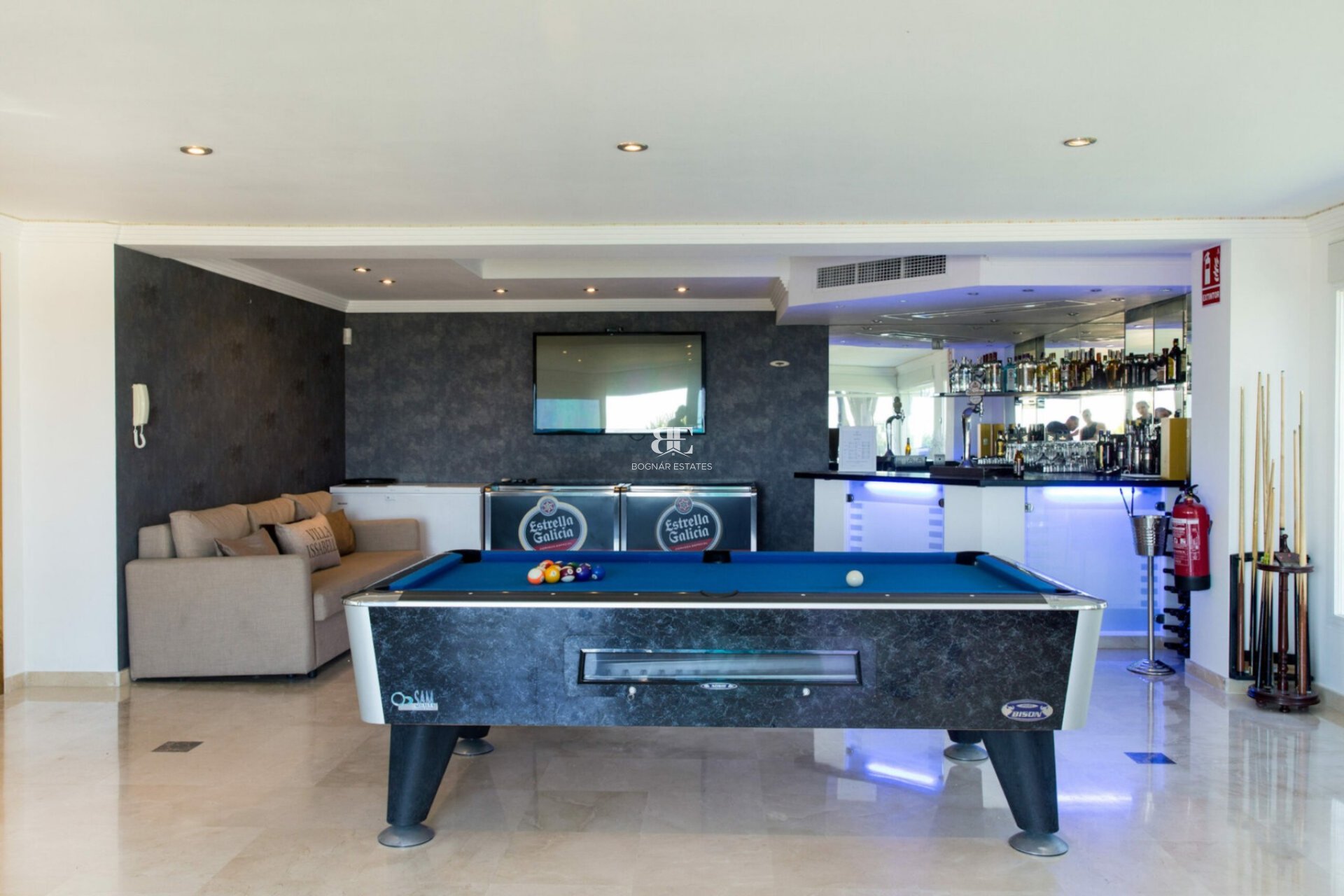 Herverkoop - Villa -
Marbella - Elviria