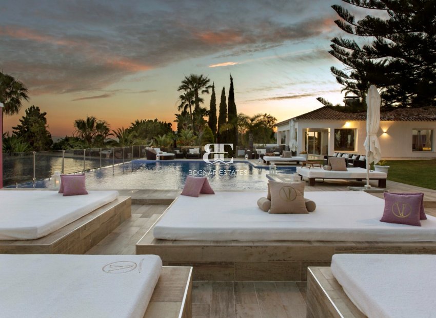 Herverkoop - Villa -
Marbella - Elviria