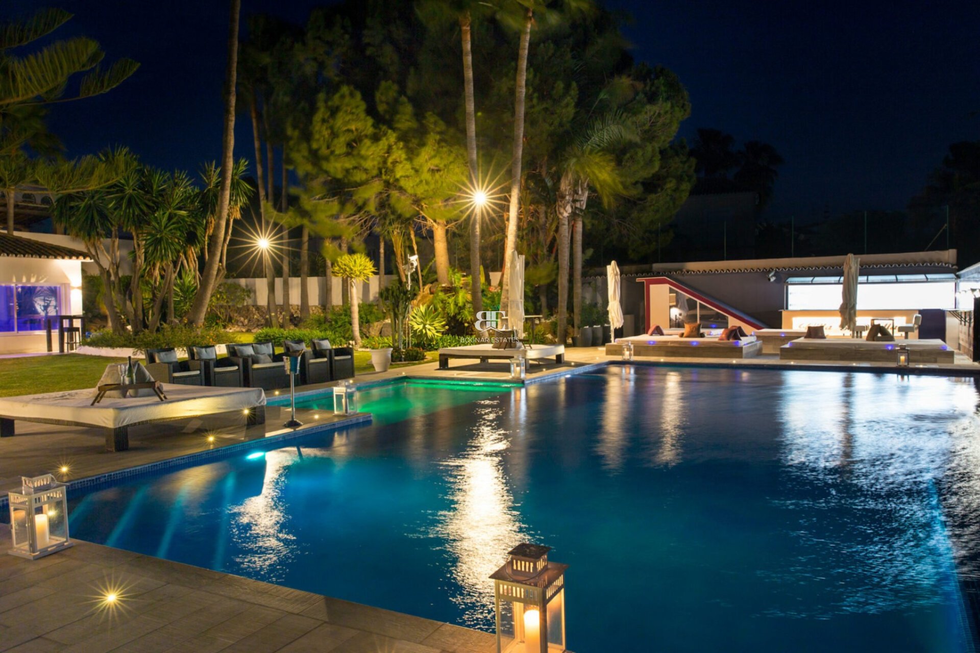 Herverkoop - Villa -
Marbella - Elviria