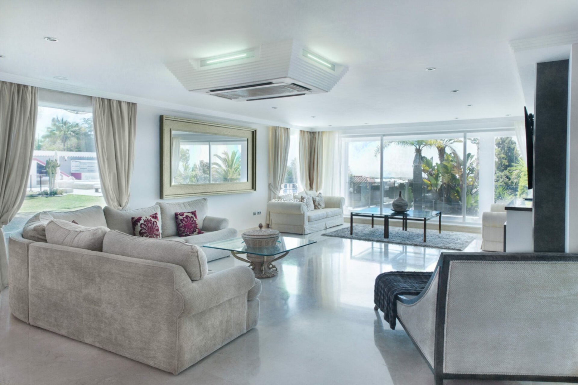 Herverkoop - Villa -
Marbella - Elviria