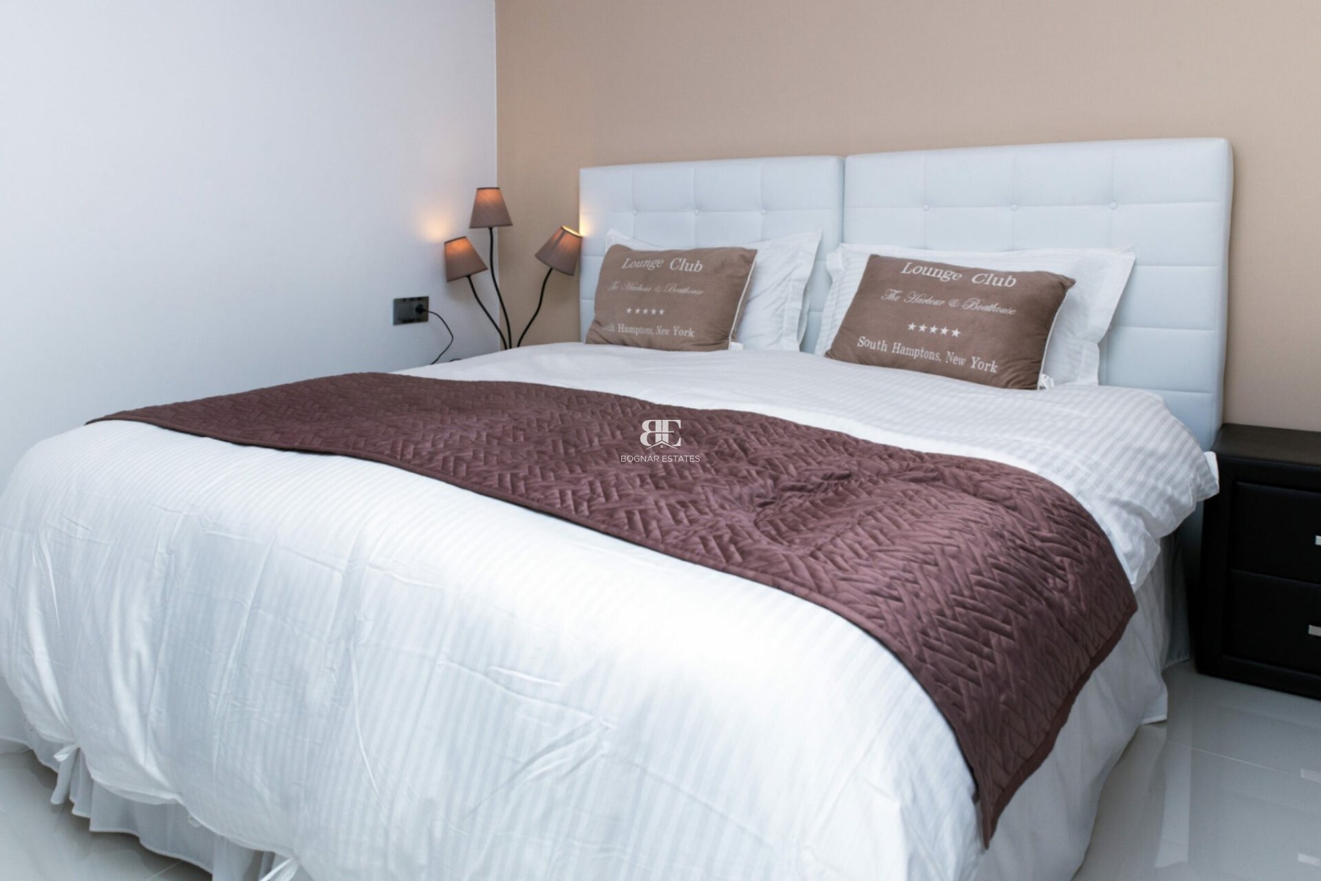 Herverkoop - Villa -
Marbella - Elviria