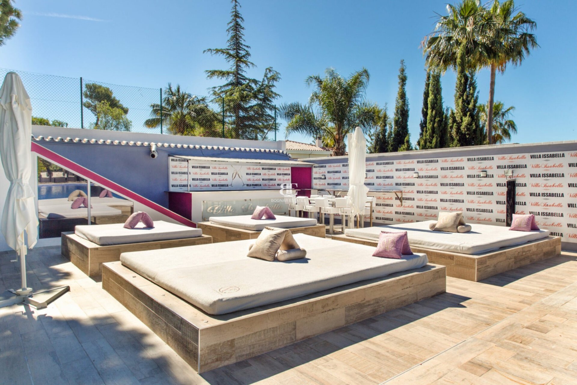 Herverkoop - Villa -
Marbella - Elviria