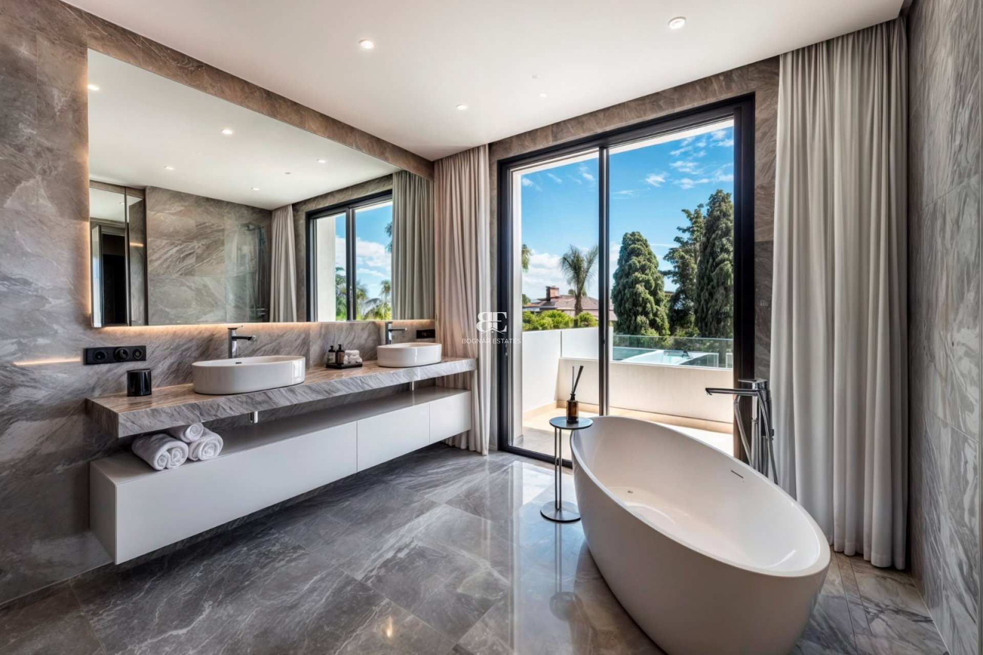 Herverkoop - Villa -
Marbella - Golden Mile