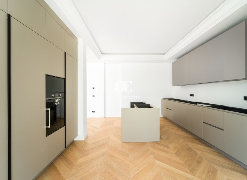 Herverkoop - Villa -
Marbella - Golden Mile