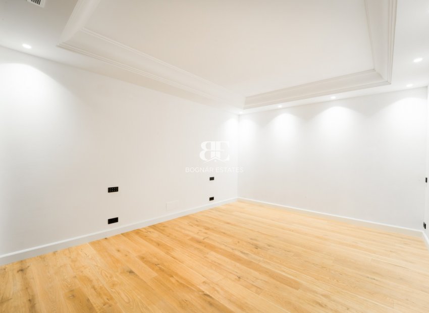 Herverkoop - Villa -
Marbella - Golden Mile