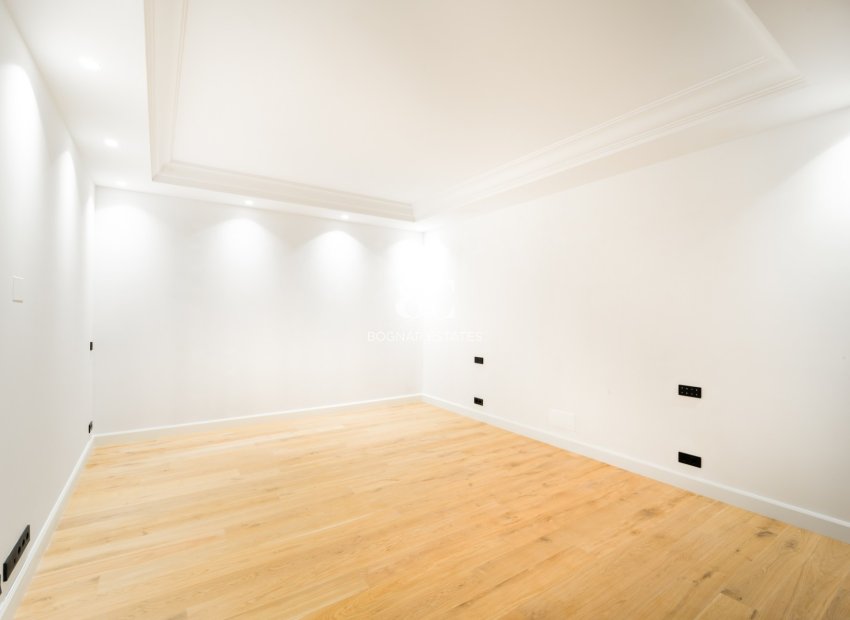 Herverkoop - Villa -
Marbella - Golden Mile