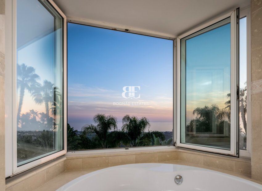 Herverkoop - Villa -
Marbella - Los Monteros