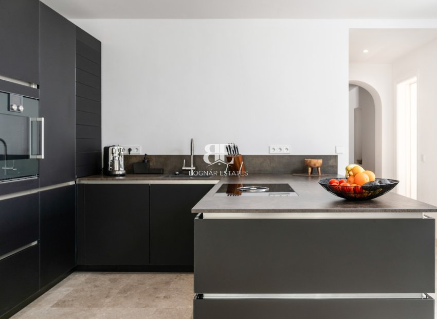 Herverkoop - Villa -
Marbella - Los Monteros