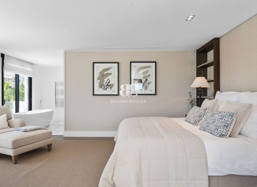 Herverkoop - Villa -
Marbella - Los Naranjos de Marbella