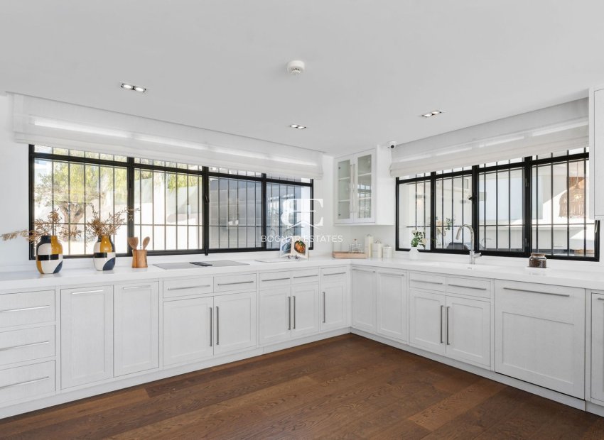 Herverkoop - Villa -
Marbella - Los Naranjos de Marbella