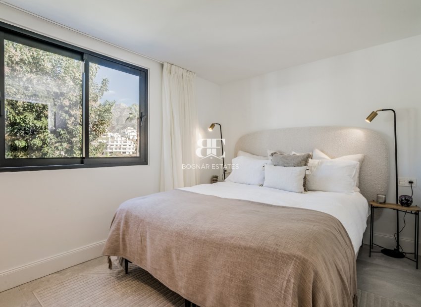 Herverkoop - Villa -
Marbella - Los Naranjos de Marbella