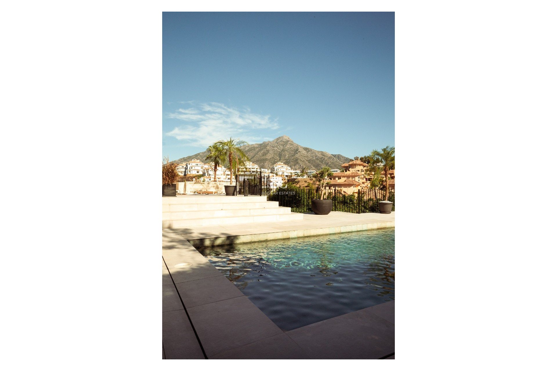 Herverkoop - Villa -
Marbella - Los Naranjos de Marbella