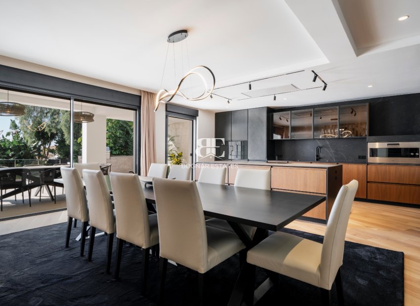 Herverkoop - Villa -
Marbella - Nagueles