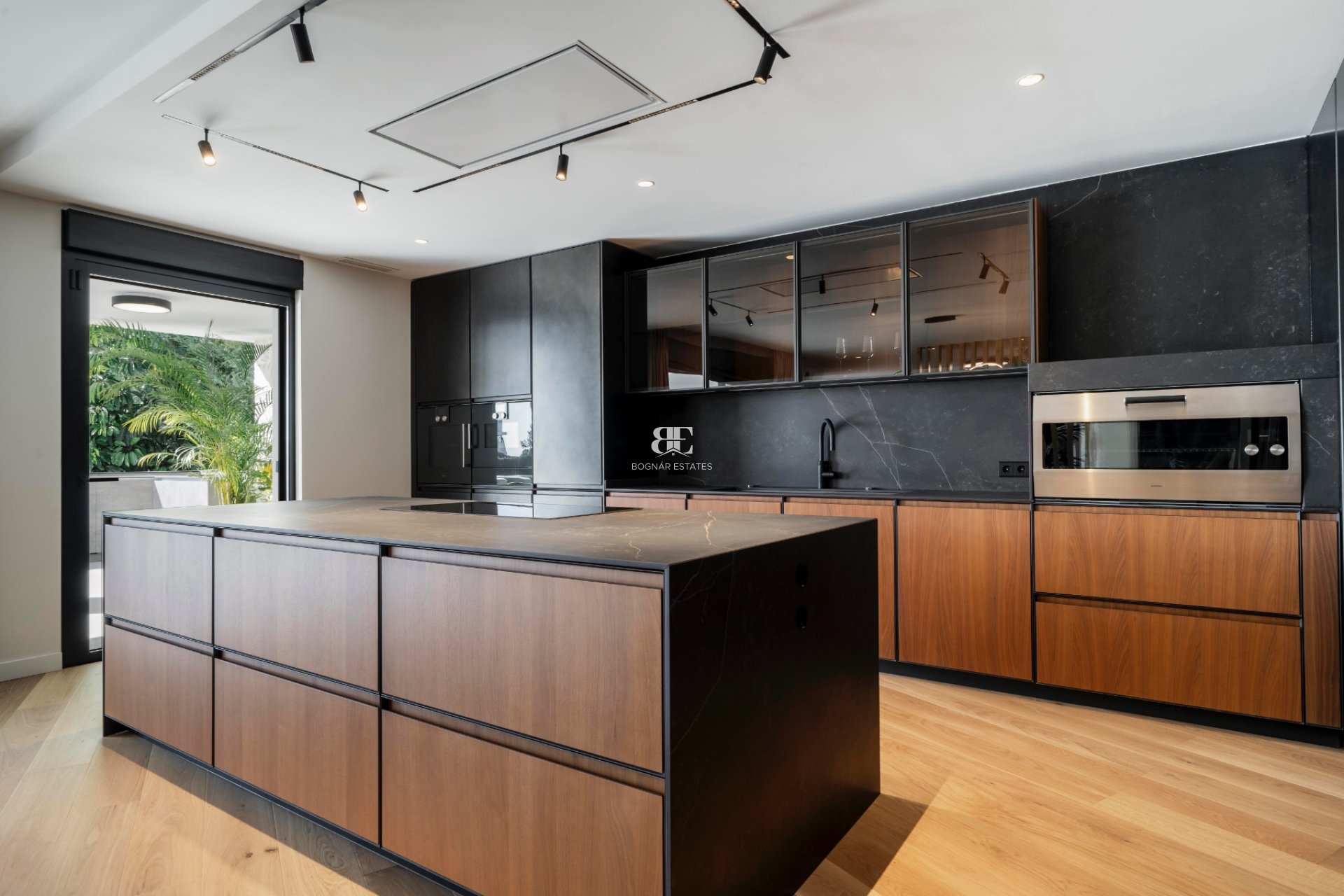 Herverkoop - Villa -
Marbella - Nagueles