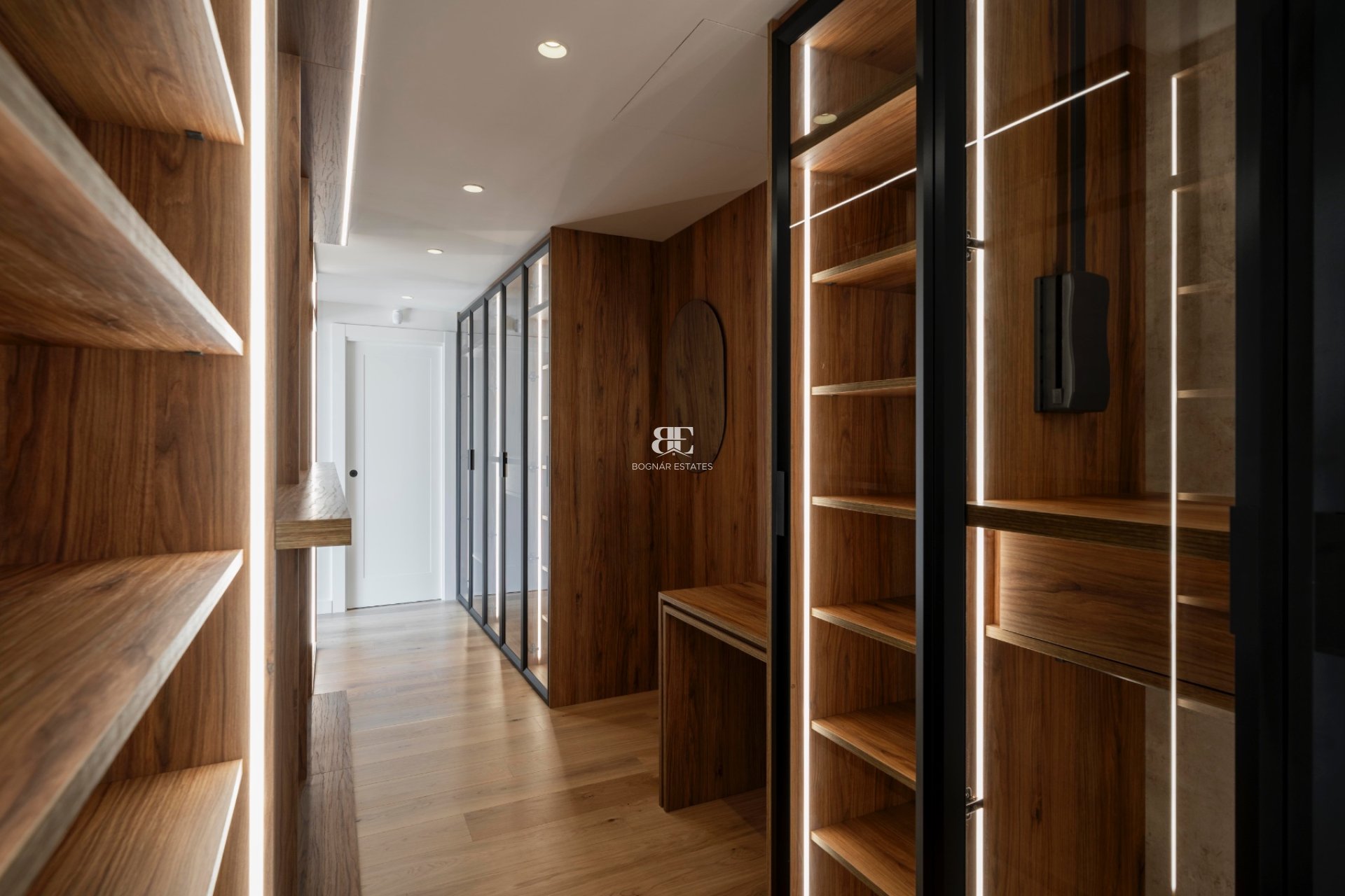 Herverkoop - Villa -
Marbella - Nagueles