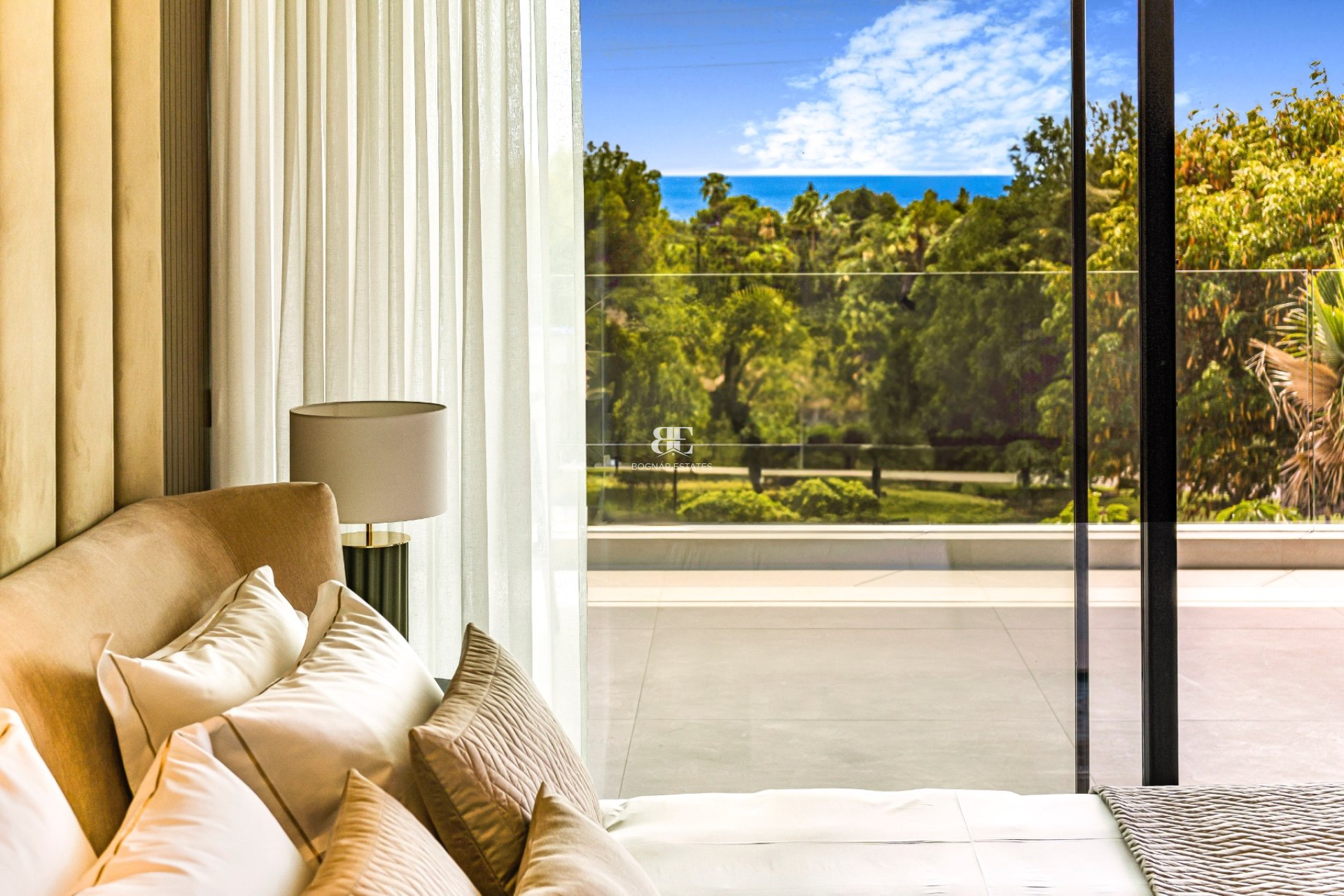 Herverkoop - Villa -
Marbella - Nagueles