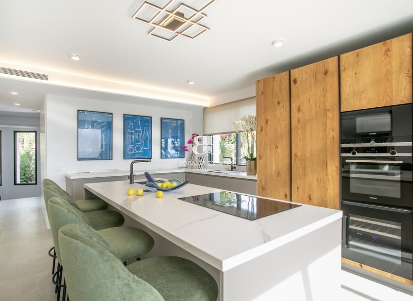 Herverkoop - Villa -
Marbella - Nagueles