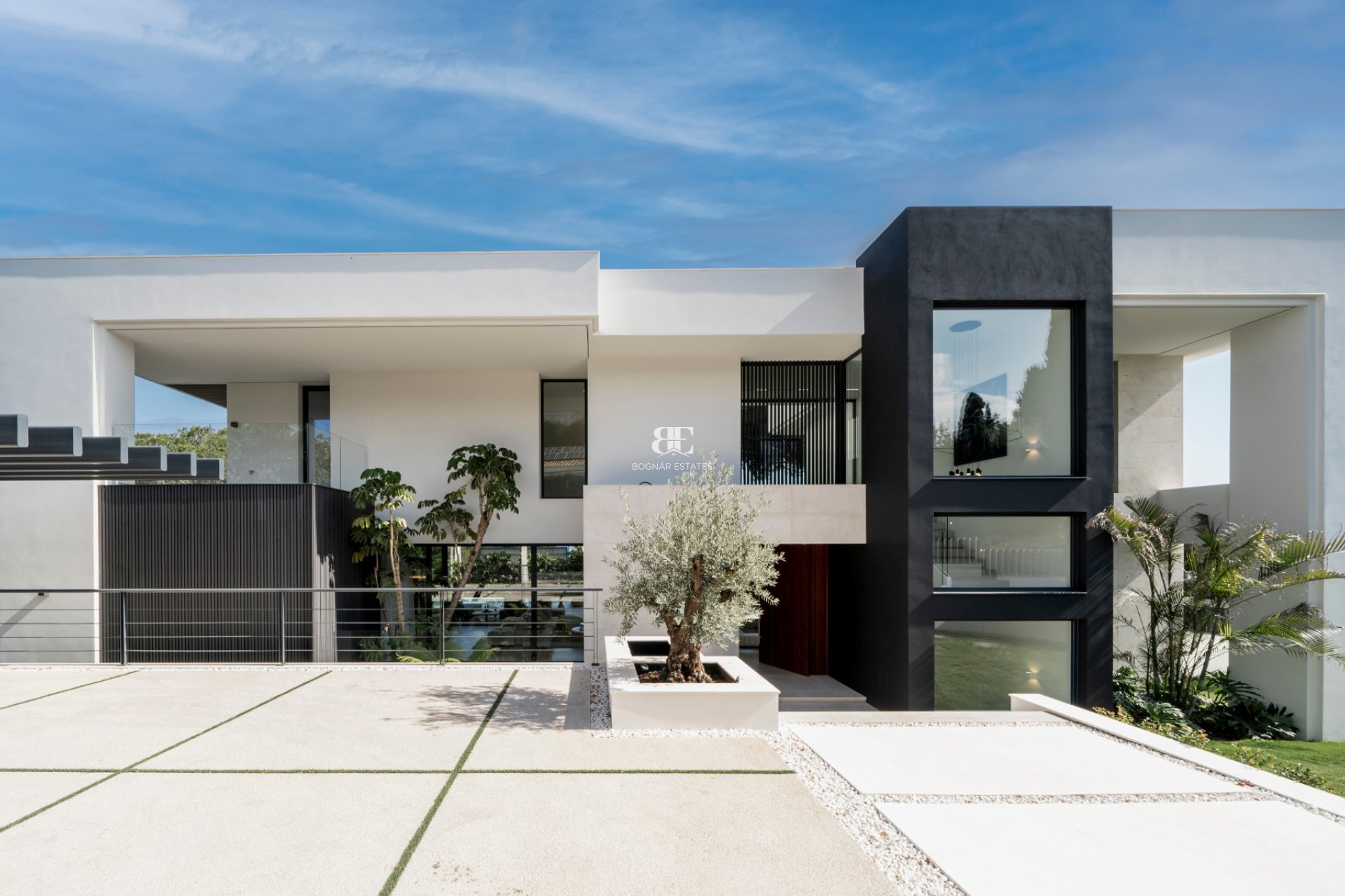 Herverkoop - Villa -
Marbella - Nagueles