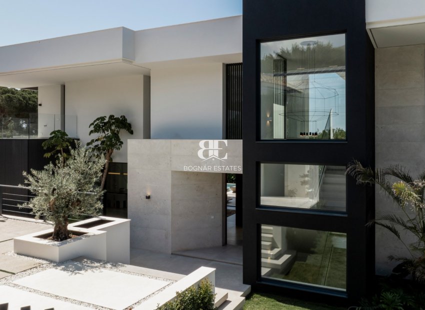 Herverkoop - Villa -
Marbella - Nagueles