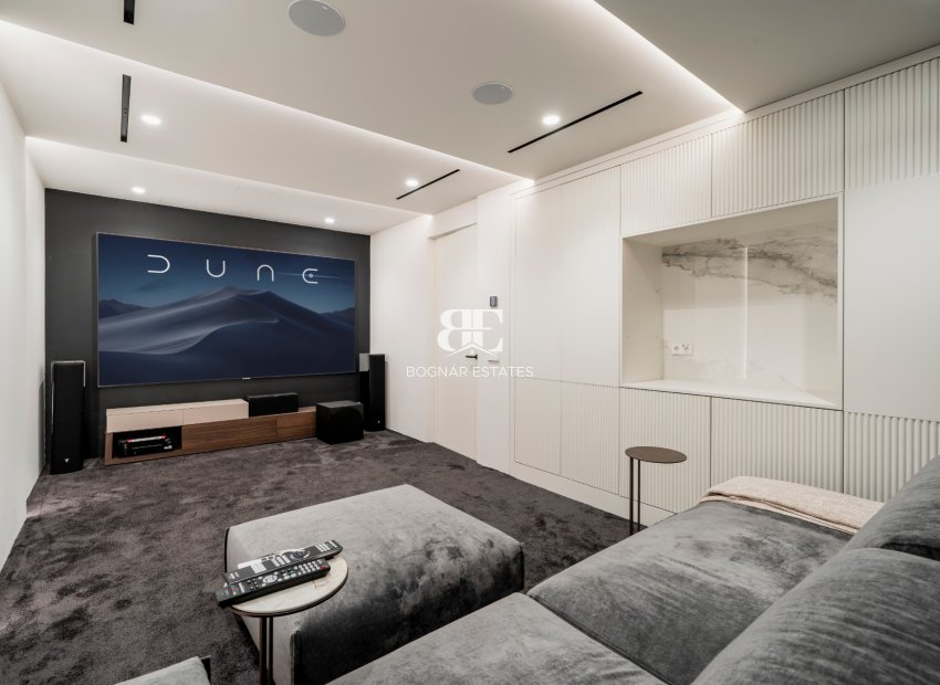 Herverkoop - Villa -
Marbella - Nagueles