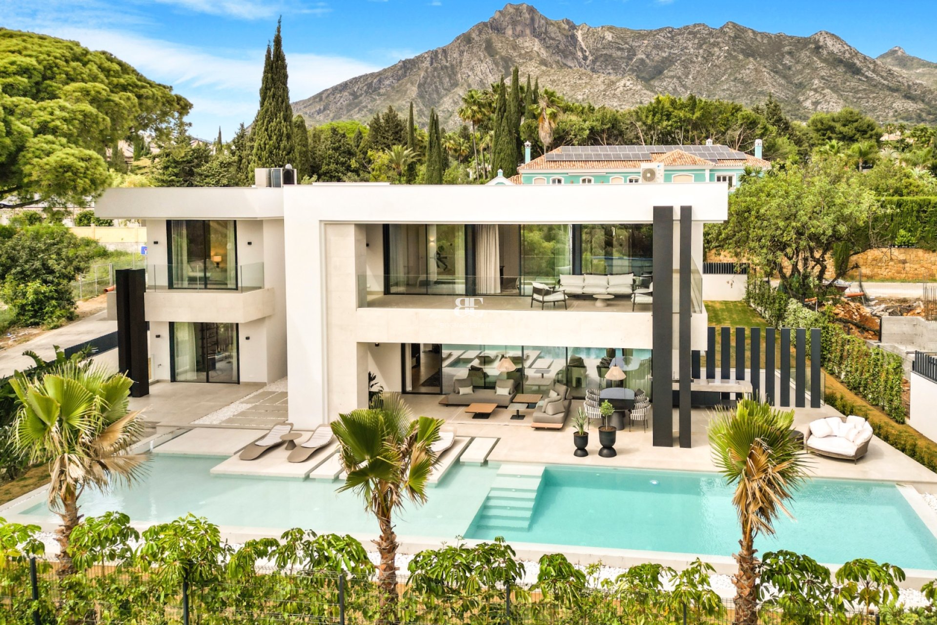 Herverkoop - Villa -
Marbella - Nagueles