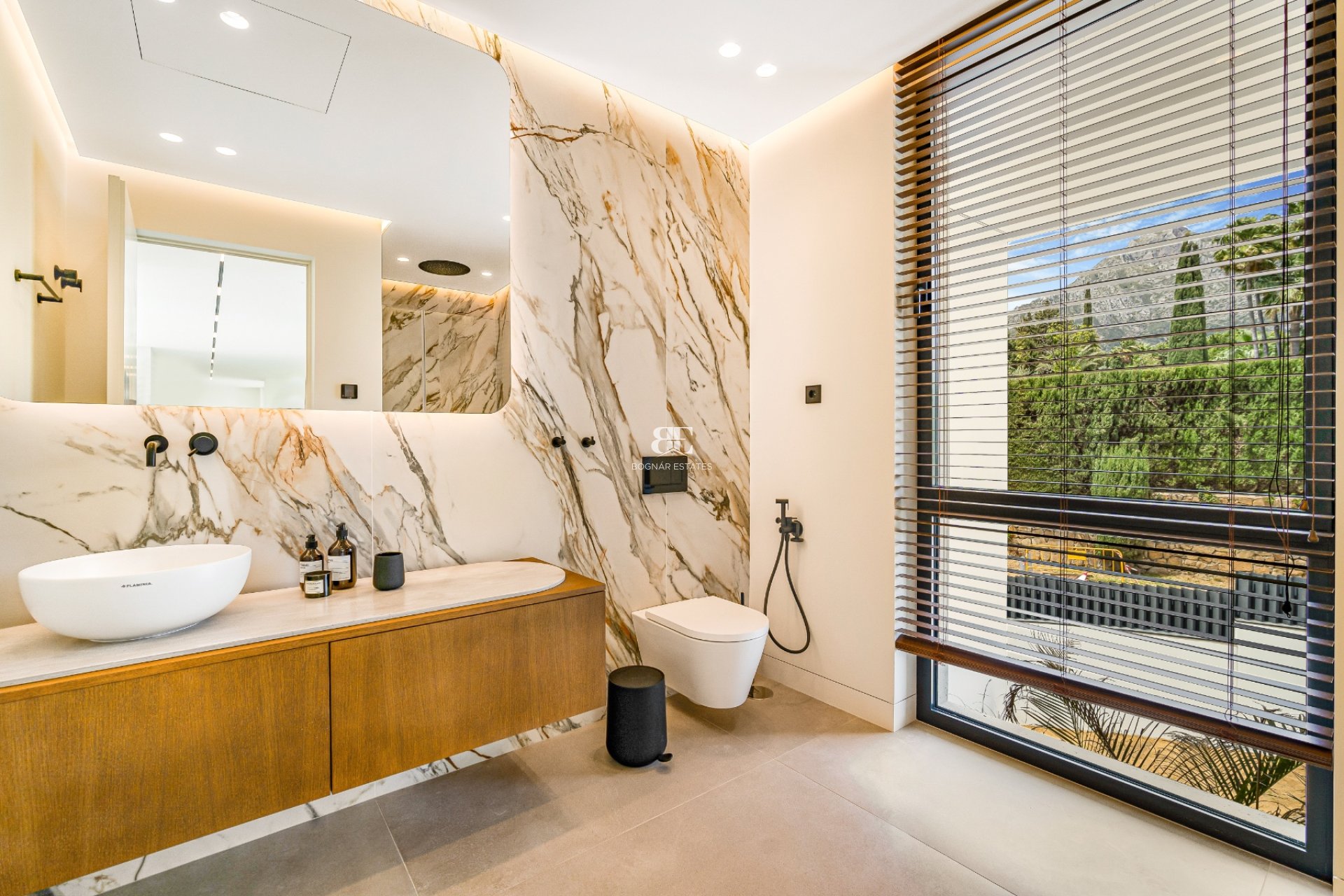 Herverkoop - Villa -
Marbella - Nagueles