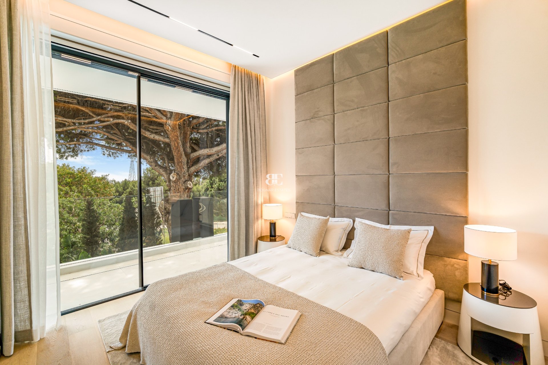 Herverkoop - Villa -
Marbella - Nagueles