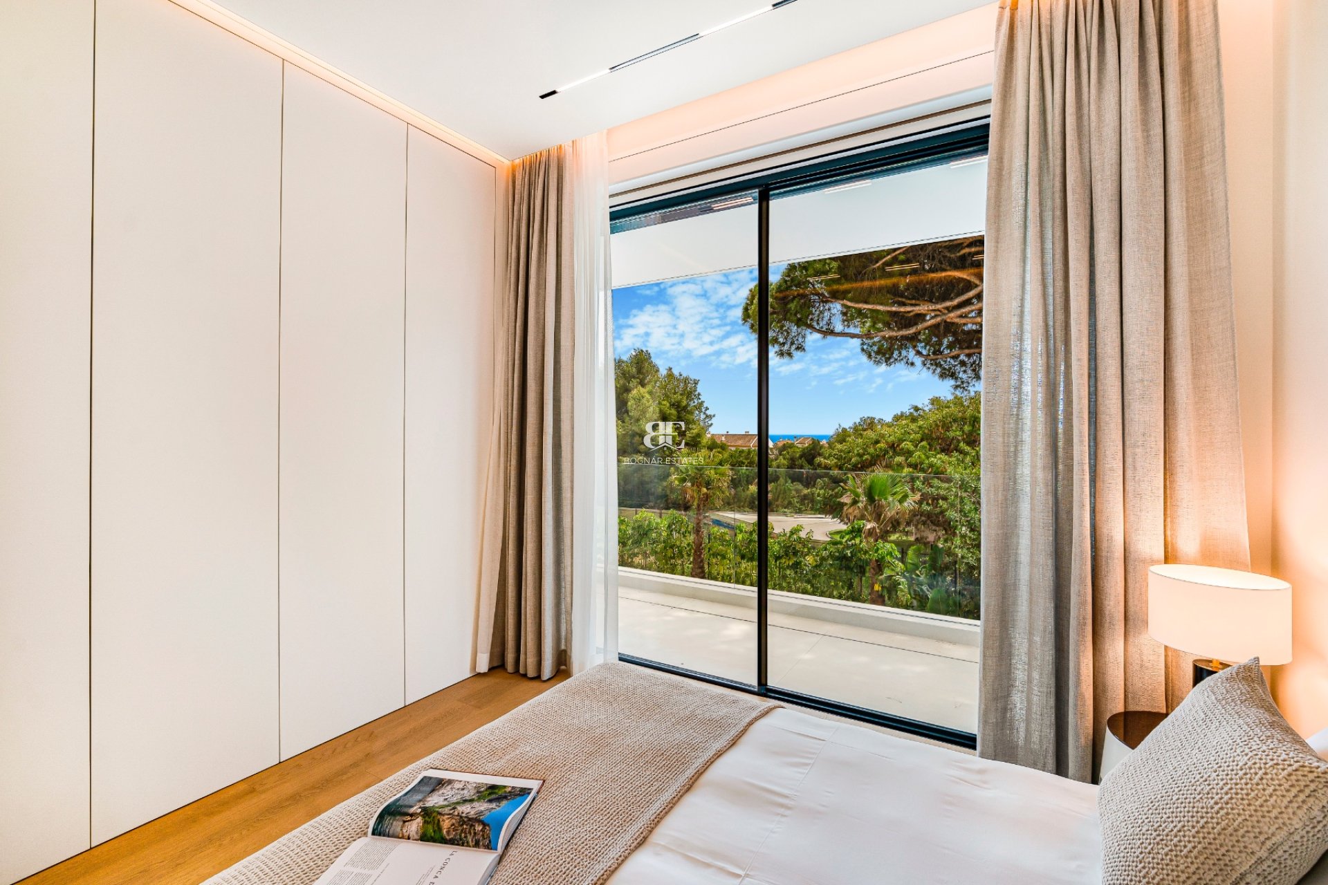 Herverkoop - Villa -
Marbella - Nagueles