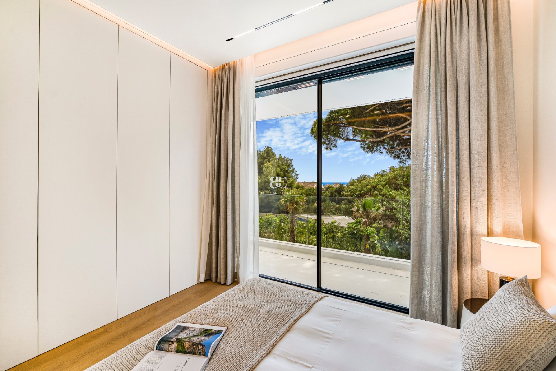 Herverkoop - Villa -
Marbella - Nagueles