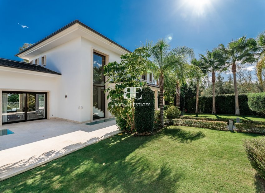 Herverkoop - Villa -
Marbella - Nueva Andalucía