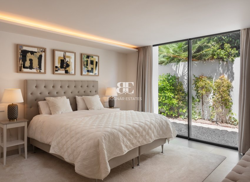 Herverkoop - Villa -
Marbella - Nueva Andalucía