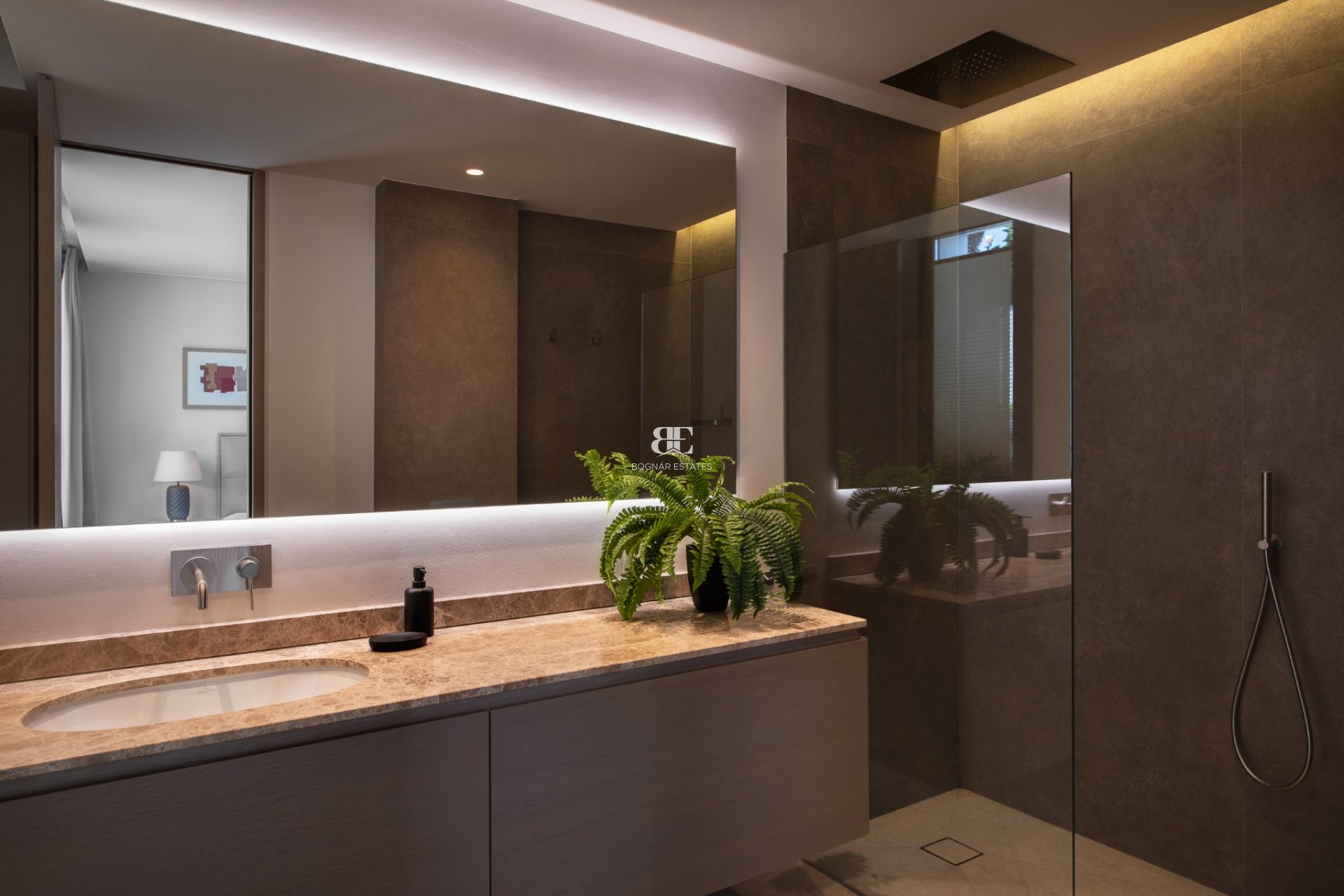 Herverkoop - Villa -
Marbella - Nueva Andalucía