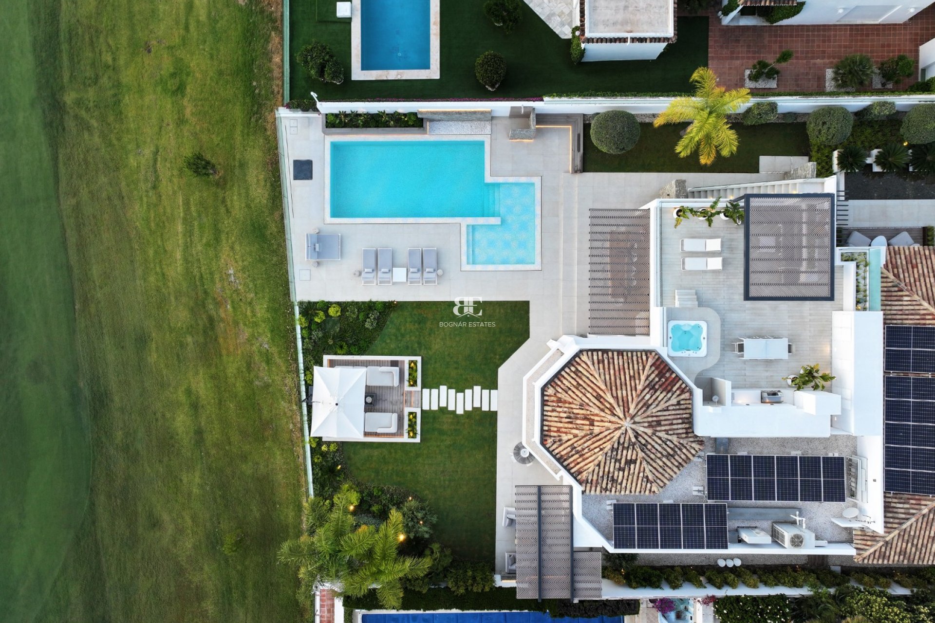 Herverkoop - Villa -
Marbella - Nueva Andalucía