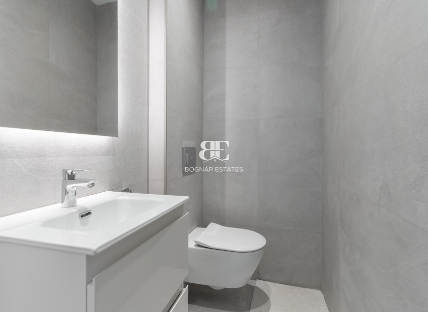 Herverkoop - Villa -
Marbella - Nueva Andalucía