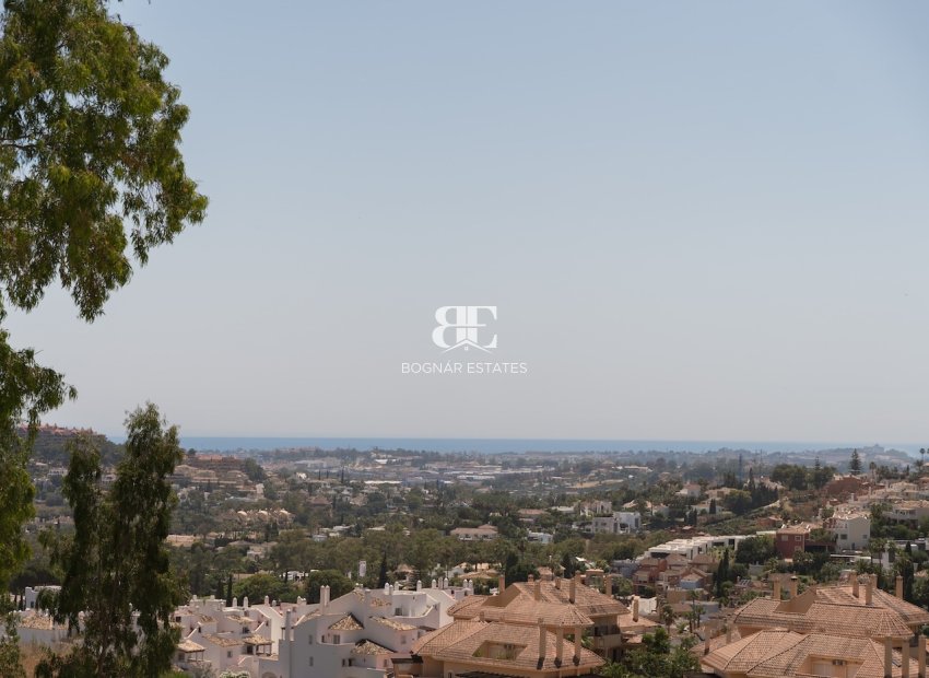 Herverkoop - Villa -
Marbella - Nueva Andalucía