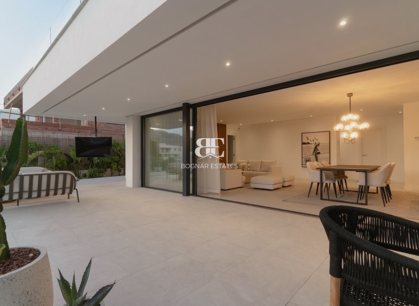 Herverkoop - Villa -
Marbella - Nueva Andalucía