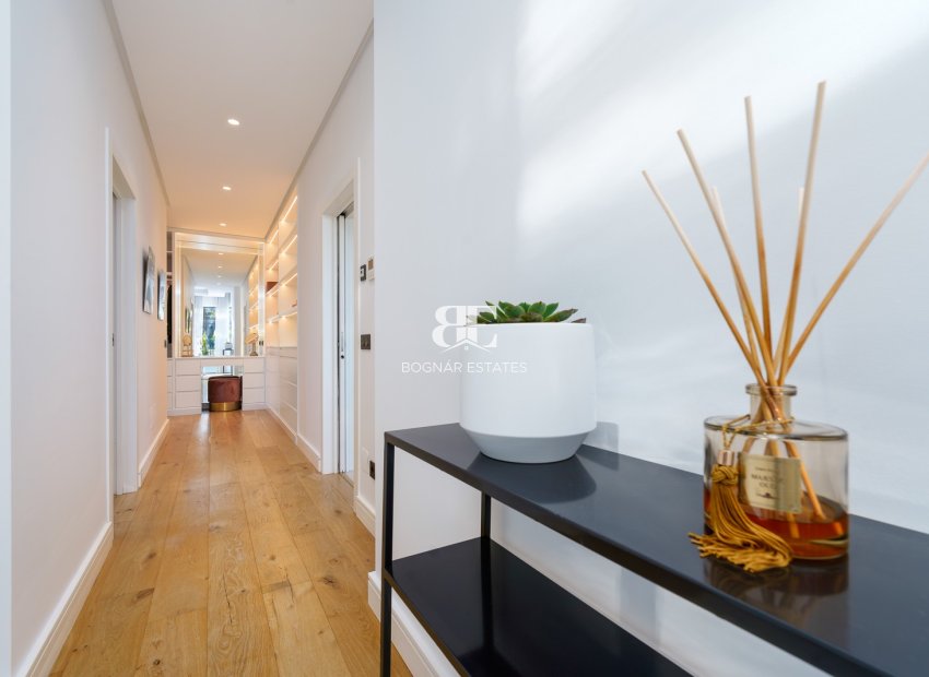 Herverkoop - Villa -
Marbella - Nueva Andalucía