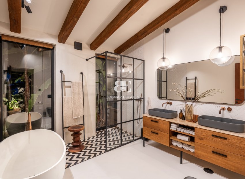 Herverkoop - Villa -
Marbella - Nueva Andalucía