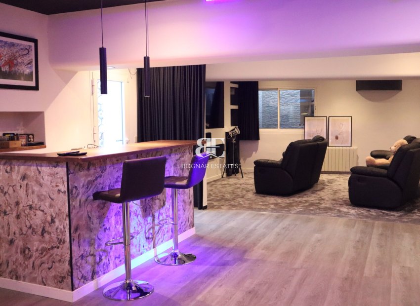 Herverkoop - Villa -
Marbella - Nueva Andalucía