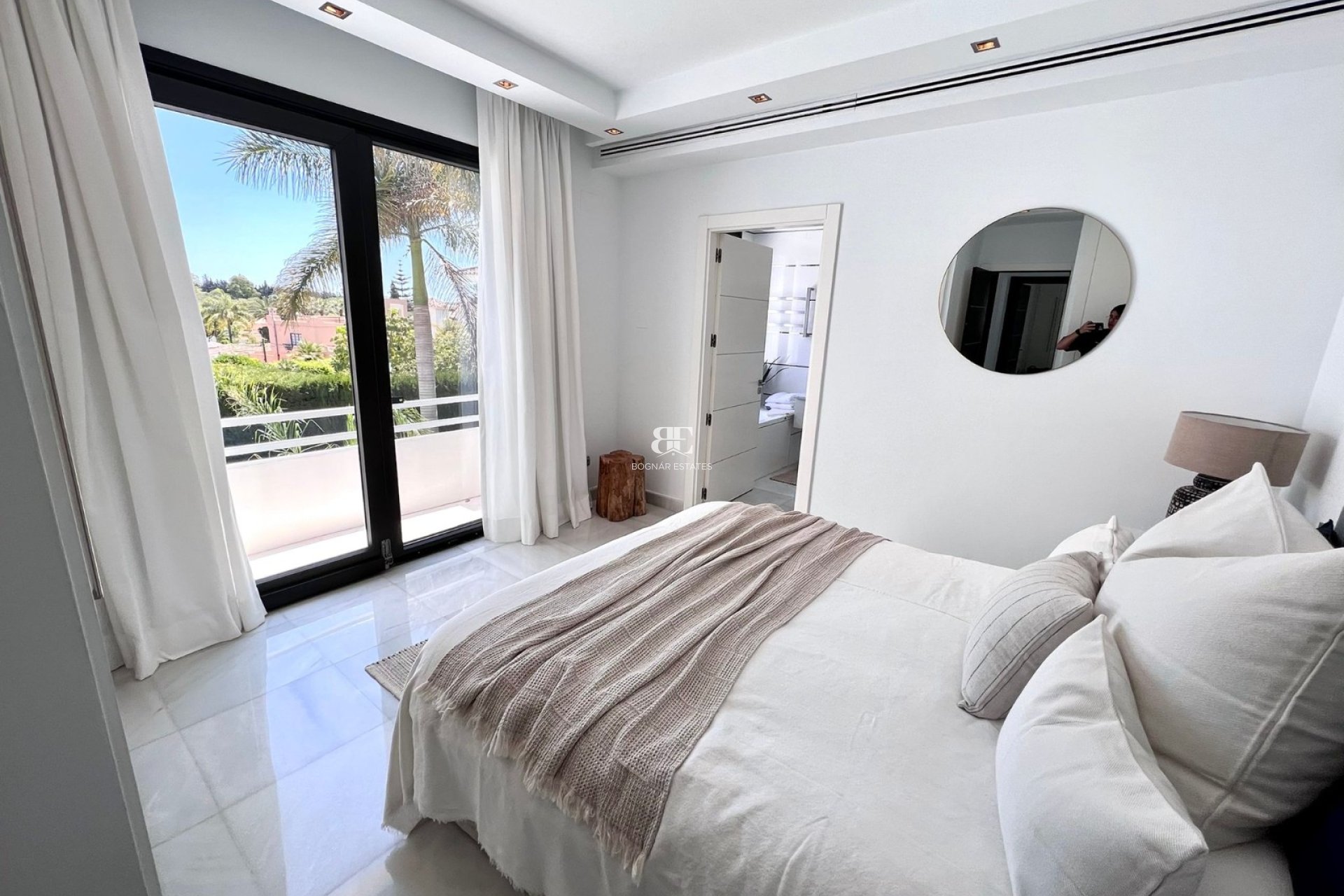 Herverkoop - Villa -
Marbella - Nueva Andalucía