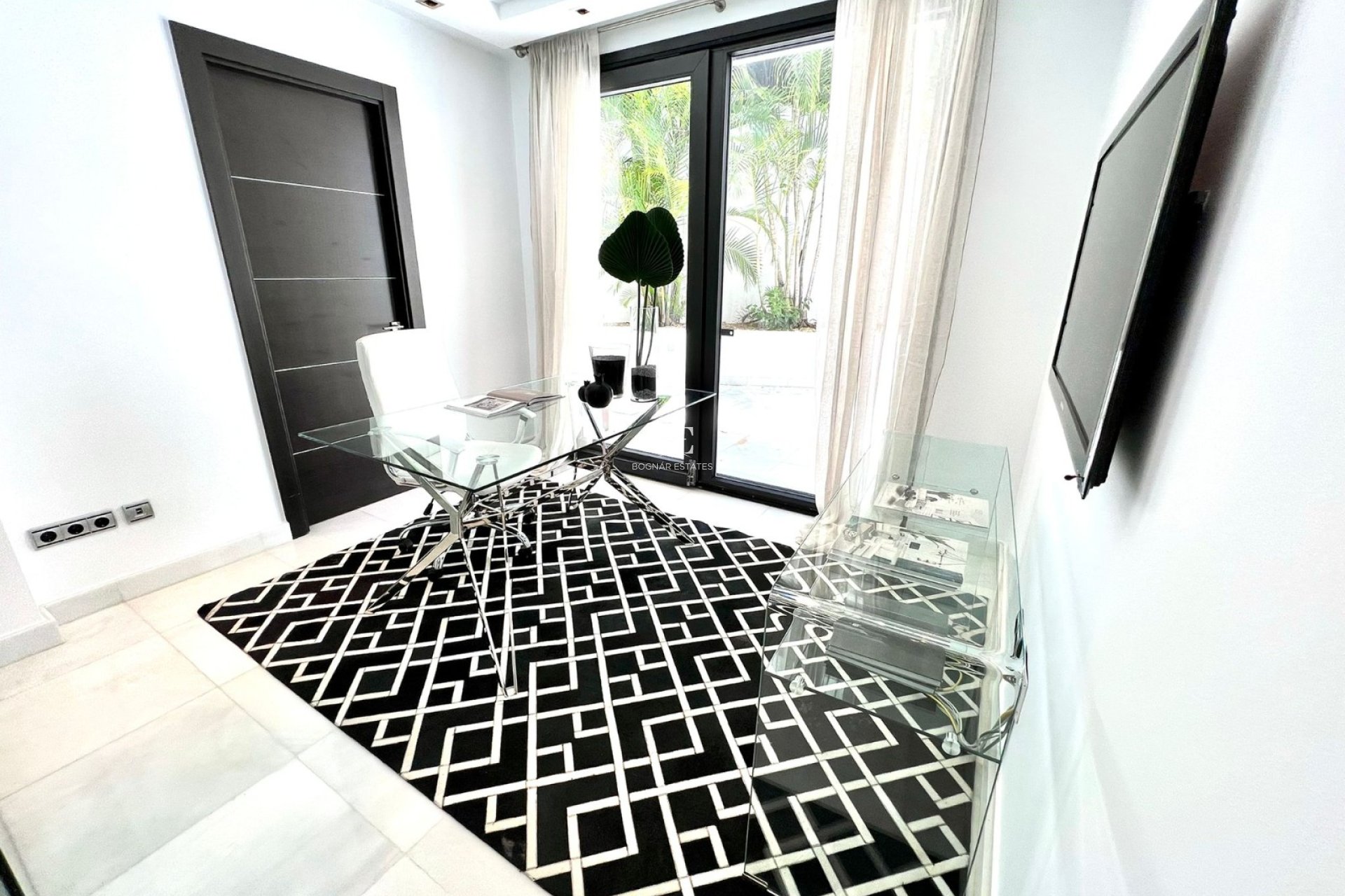 Herverkoop - Villa -
Marbella - Nueva Andalucía