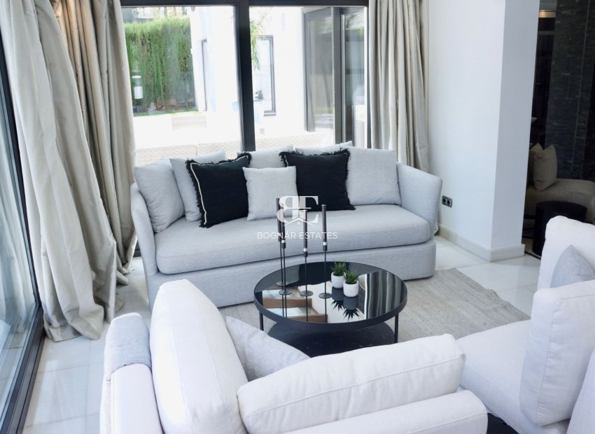 Herverkoop - Villa -
Marbella - Nueva Andalucía