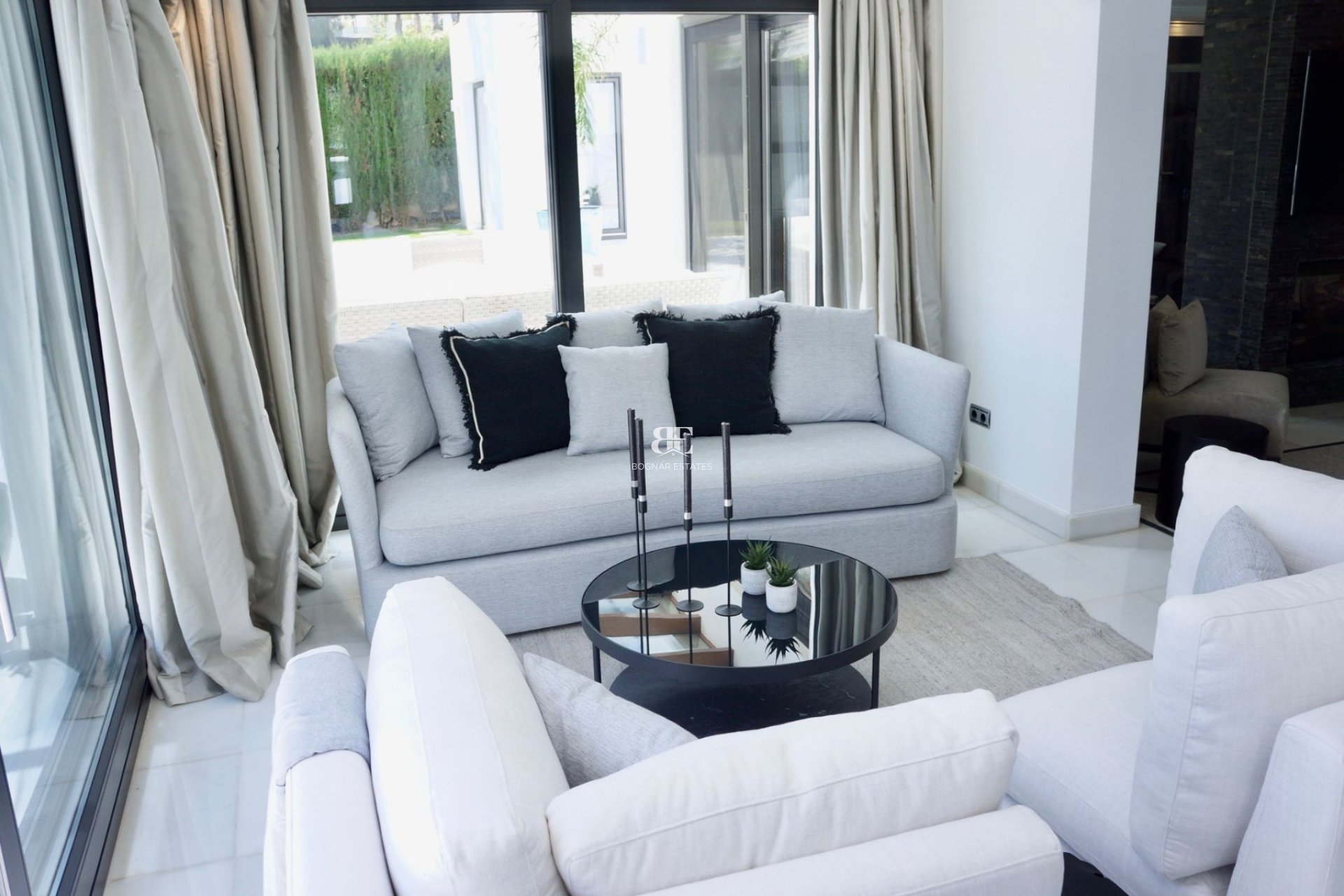 Herverkoop - Villa -
Marbella - Nueva Andalucía