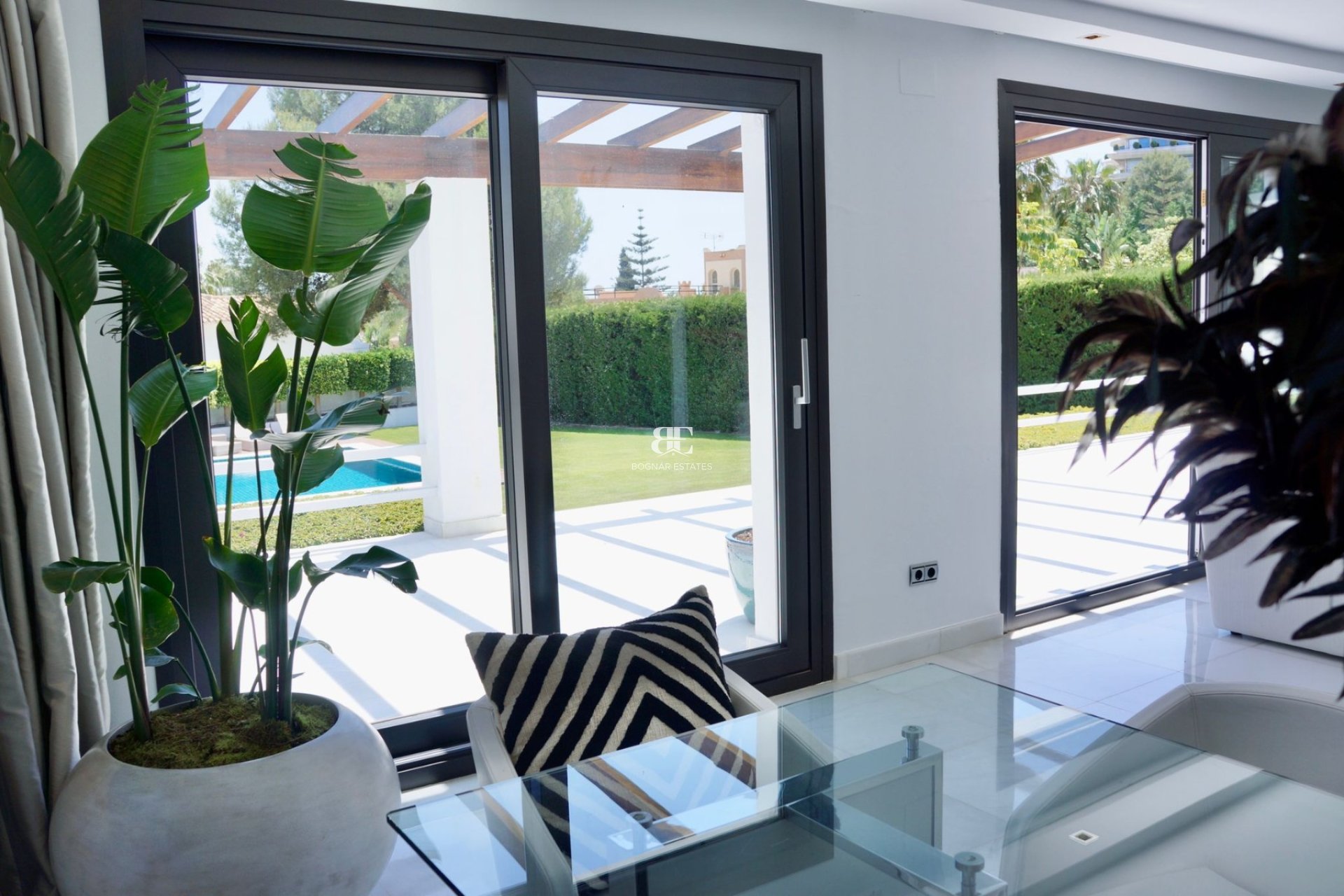 Herverkoop - Villa -
Marbella - Nueva Andalucía