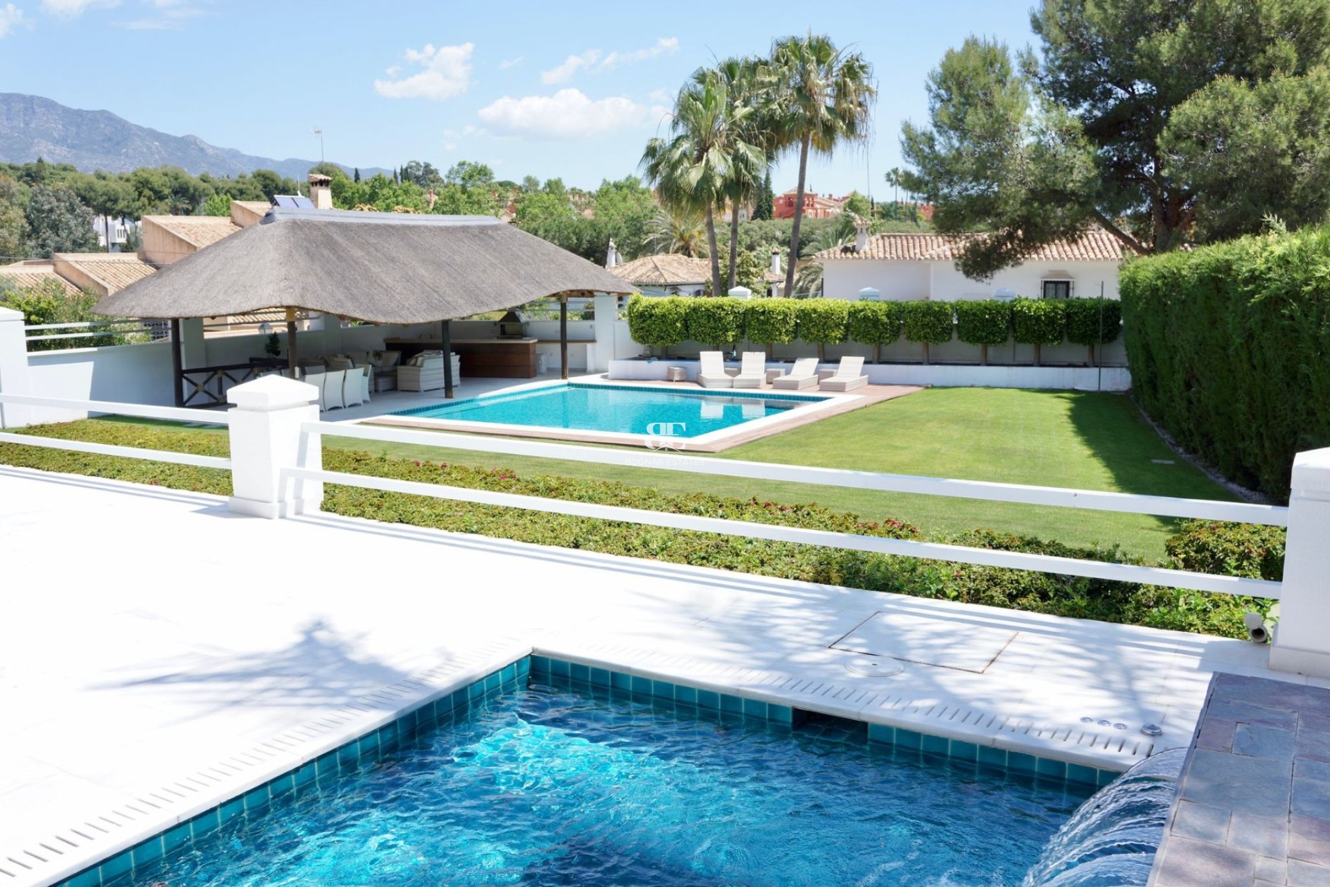 Herverkoop - Villa -
Marbella - Nueva Andalucía