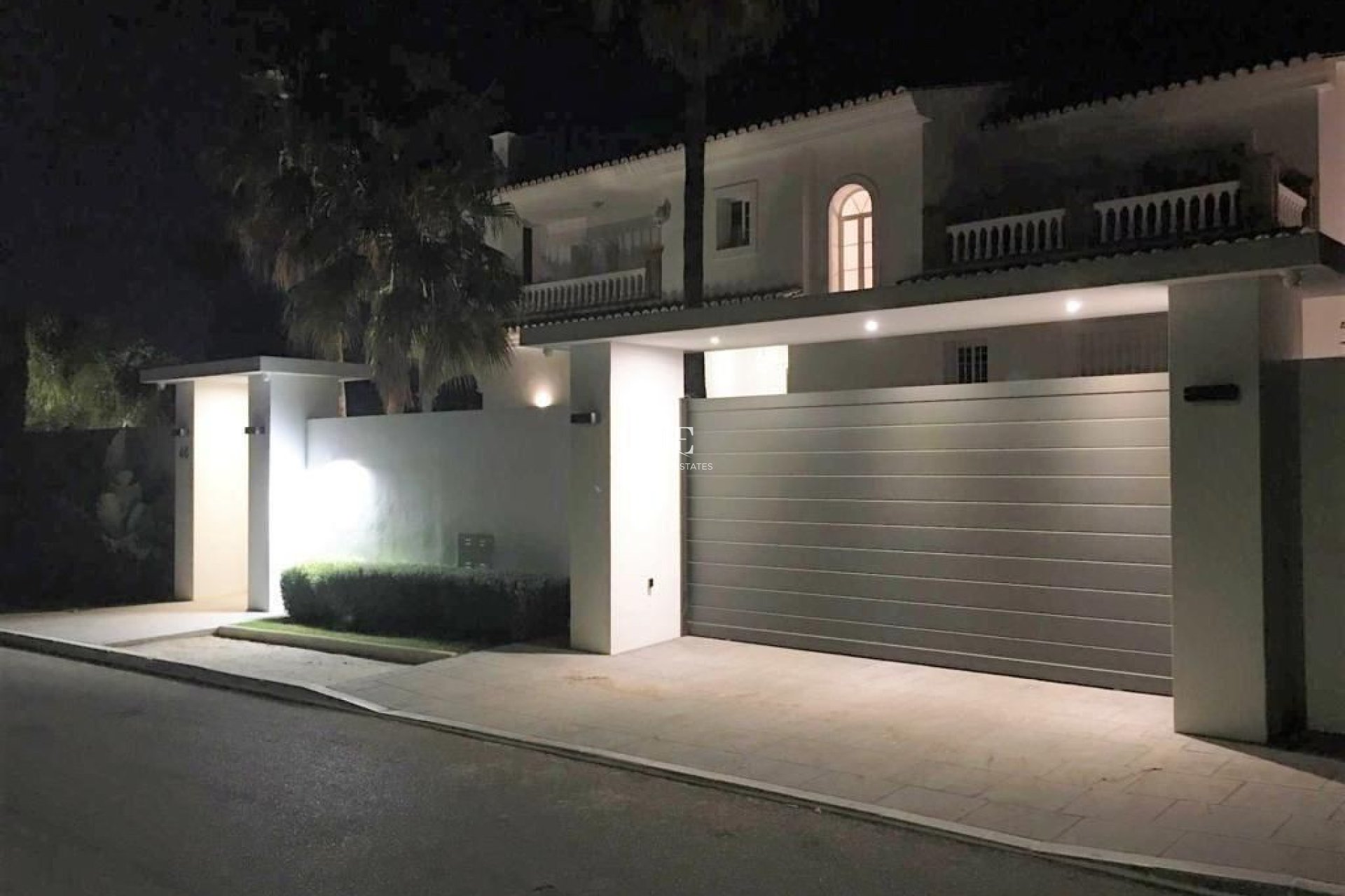 Herverkoop - Villa -
Marbella - Nueva Andalucía